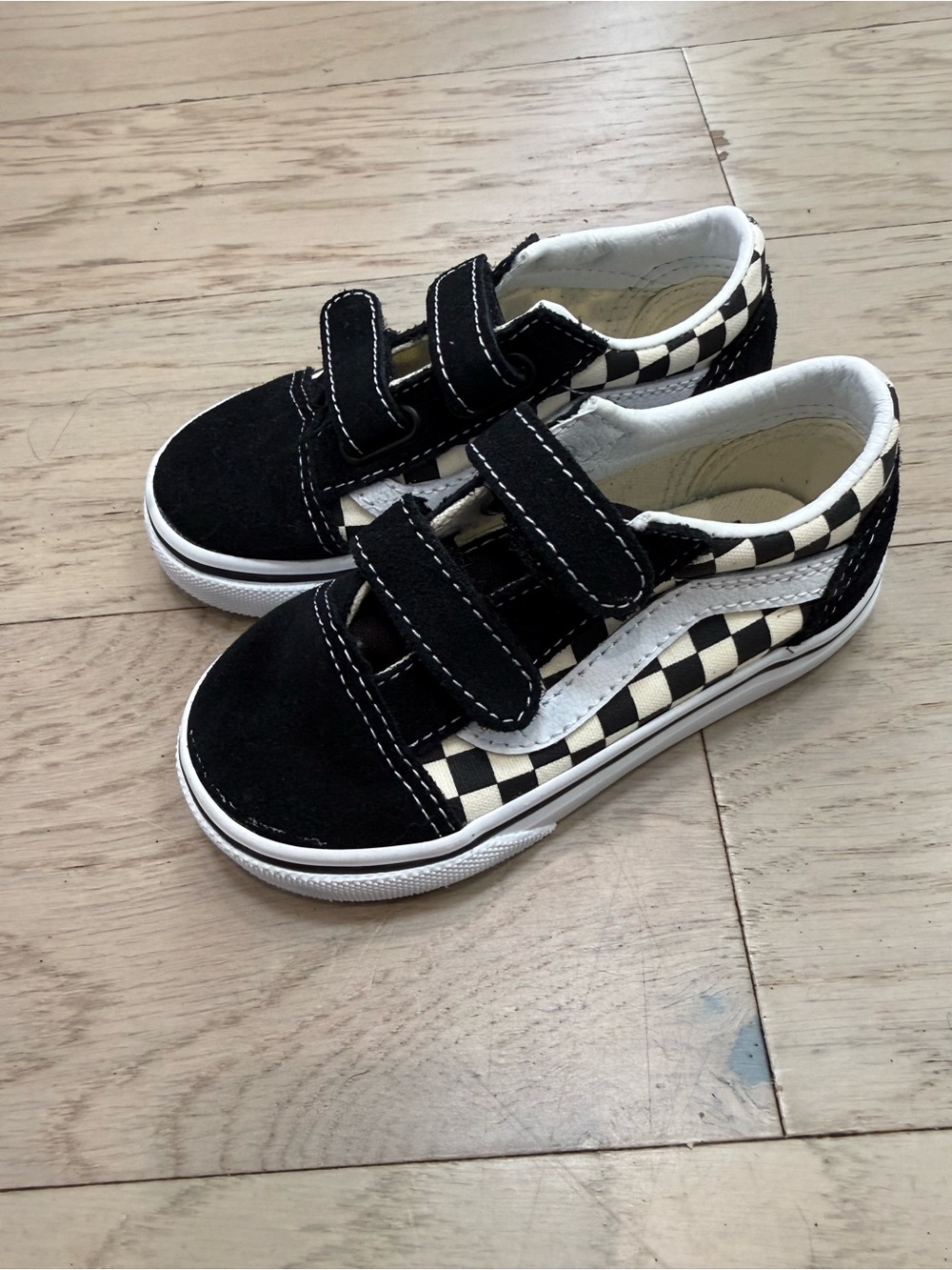 NWOT Vans Kids Black & Cream Checkerboard Velcro Sneakers